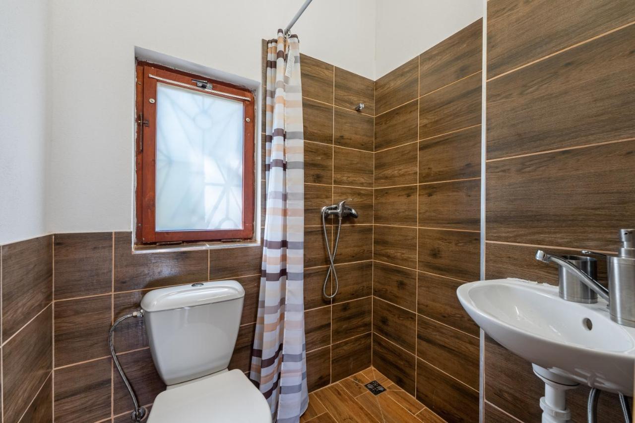Chatovy Tabor Maly Ratmirov Extérieur photo